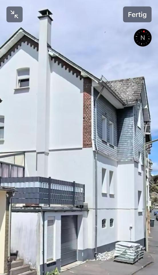 Thumbnail-Einfamilienhaus mit schönem Garten und Terrasse, modern. 2020