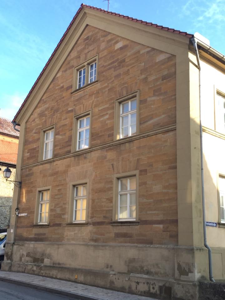 Thumbnail-wunderschöne Altbauwohnung, 3 Zi, 96 m2 gr. Dachterrasse, Garten