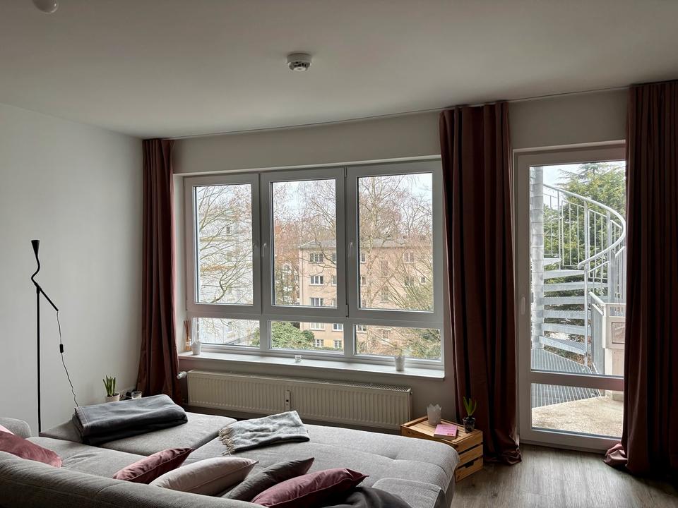 Thumbnail-Zwischenmiete: Lichtdurchflutete Zwei-Zimmer-Wohnung im Hofweg