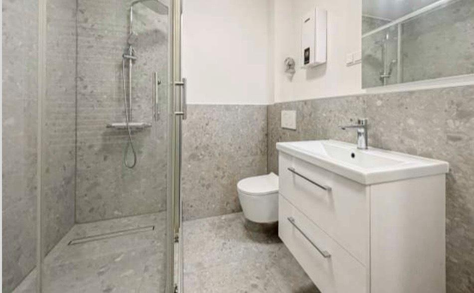 Thumbnail-Modernisiertes Appartement mit Balkon in Solingen Gräfrath, 44qm