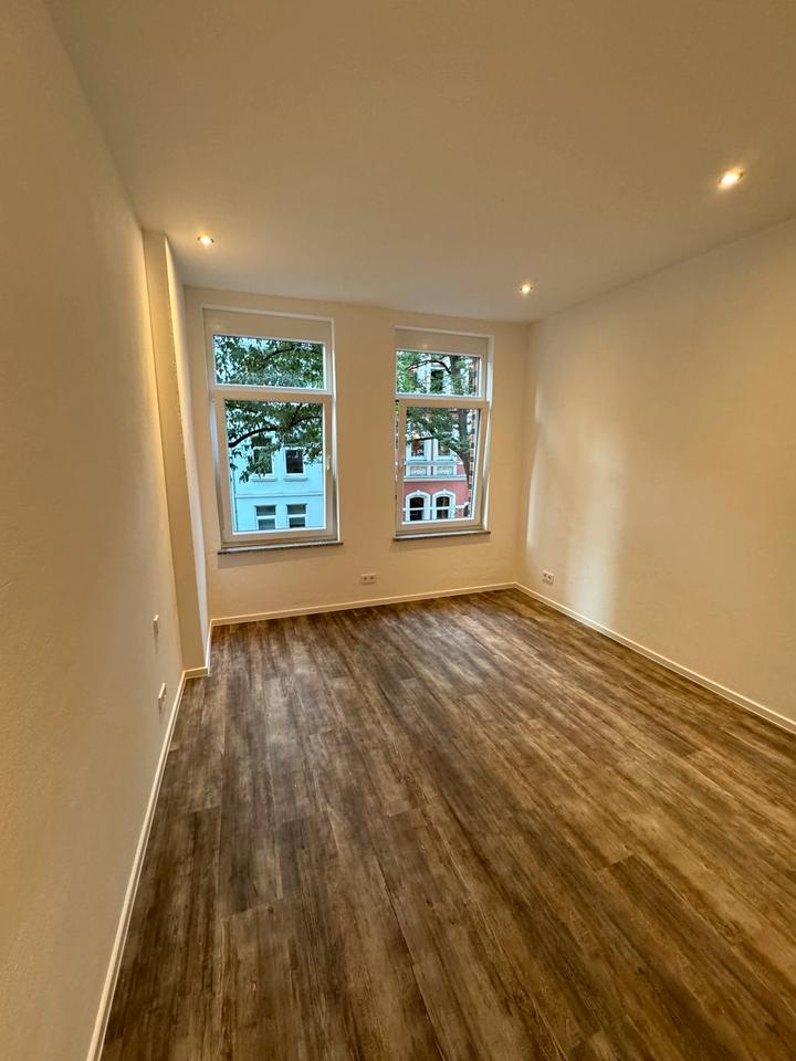 Thumbnail-6 Zimmer Wohnung in bester Lage in Hannover Döhren