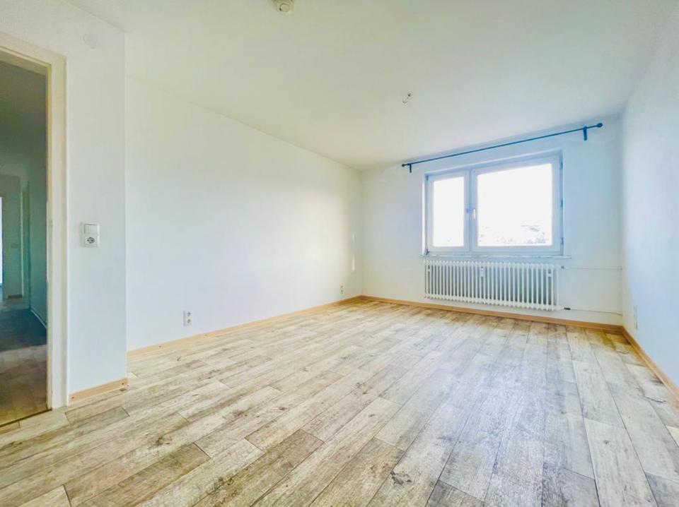 Thumbnail-2 ZKB in zentraler Lage, Kassel-Mombach, zu vermieten!!!