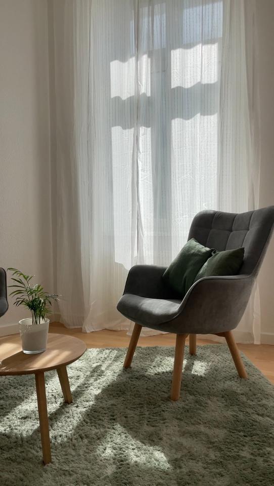 Thumbnail-Practice Room Berlin Therapy Coaching