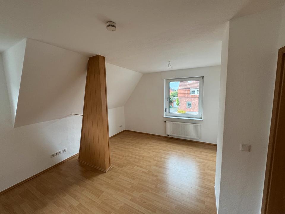 Thumbnail-Schöne 3 Zimmer-Wohnung mit Balkon