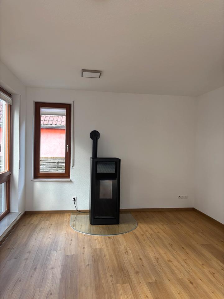 Thumbnail-2-Zimmer EG-Wohnung in 75446 Wiernsheim