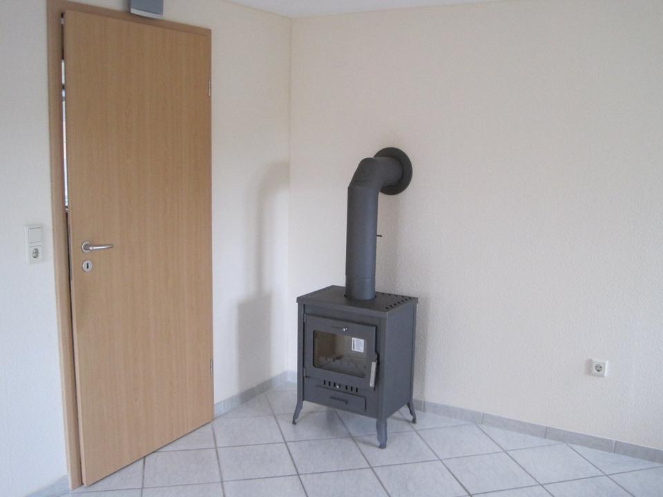 Thumbnail--Anfragestop- 2 ZKB Eigentumswohnung zu verkaufen