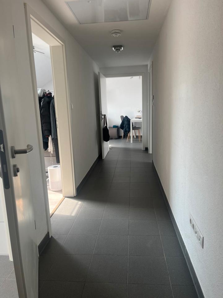 Thumbnail-Schöne Zwei Zimmer Dachgeschosswohnung zum 01.06.26