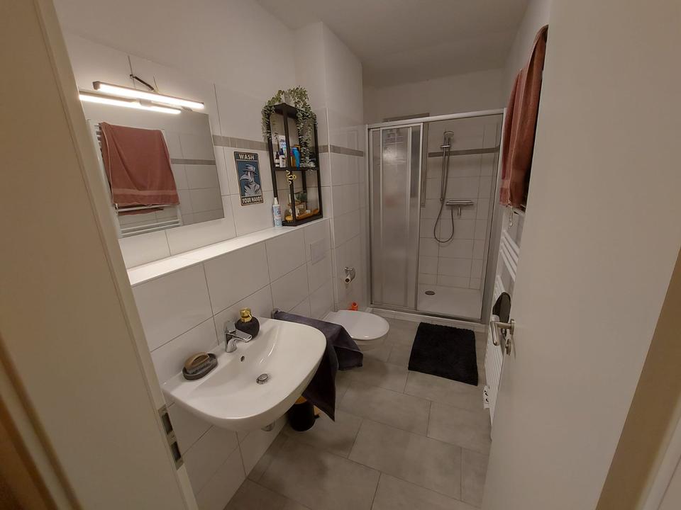 Thumbnail-Helle 2-Zimmer-Wohnung mit Küche & Mansardenzimmer