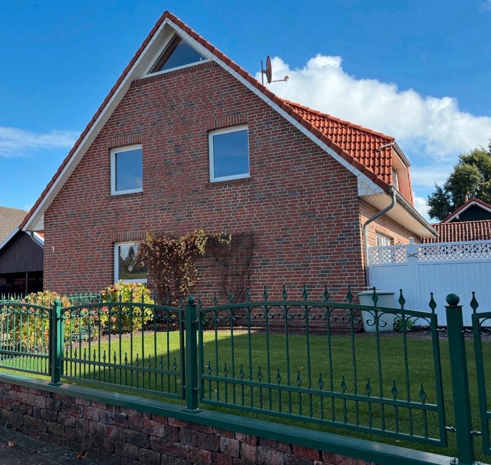 Thumbnail-Doppelhaushälfte (DHH) mit Carport in Westoverledingen