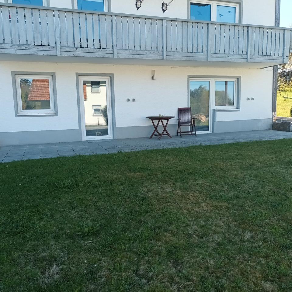 Thumbnail-Schöne 2 Zimmer Wohnung mit großer Wohnküche und Terrasse