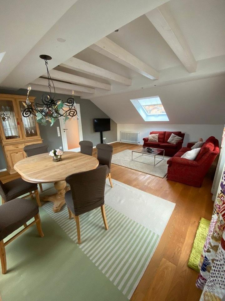 Thumbnail-Wunderschöne helle 4-Zimmer-Wohnung mit Balkon zu vermieten