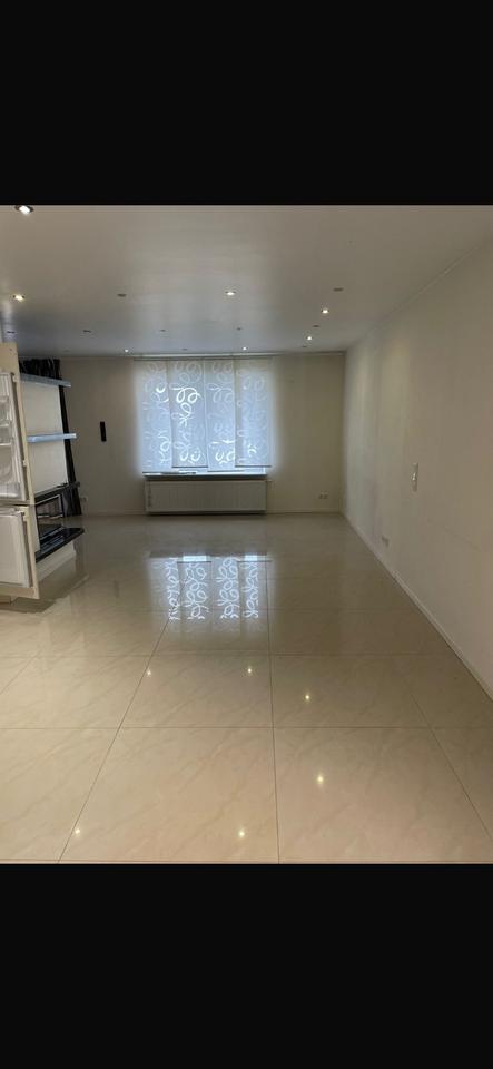 Thumbnail-Doppelhaushälfte zum Vermieten