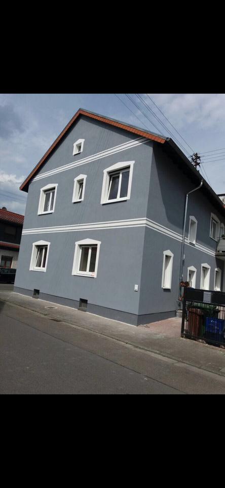 Thumbnail-Mehrfamilienhaus mit großer Garage zu verkaufen