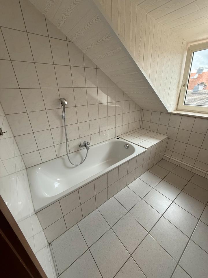 Thumbnail-3 Zimmer Wohnung zu Vermieten Badewanne