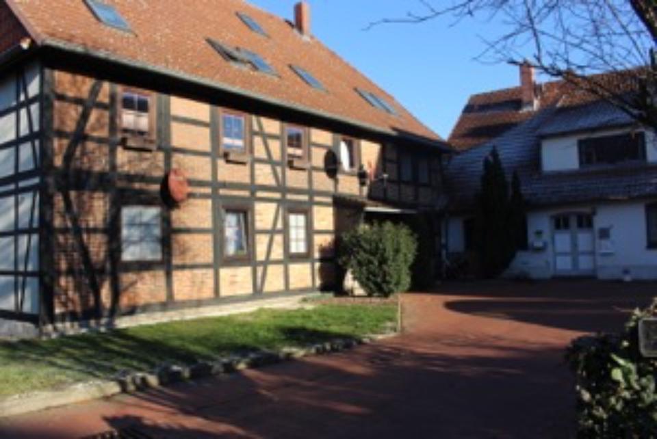 Thumbnail-Große Maisonette-Wohnung, 5Zi, 160m², Stellplatz, eigener Garten