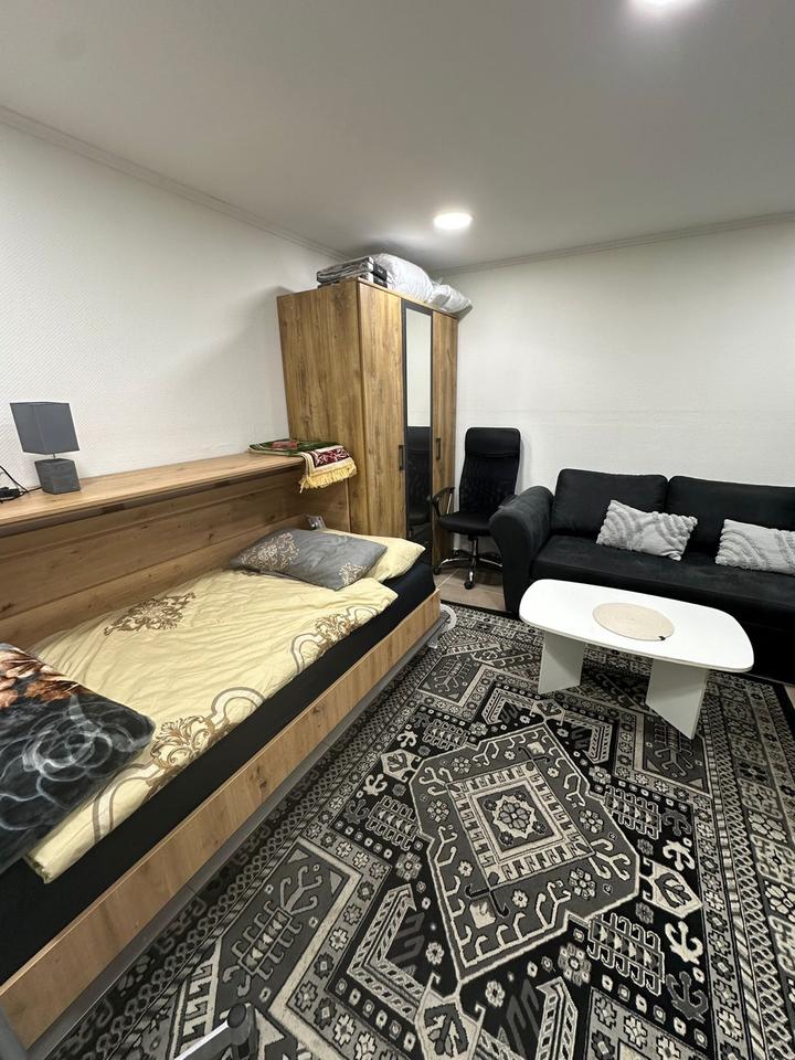 Thumbnail-Möbliertes Zimmer Apartment – Erdgeschoss Zentrale Lage in Essen