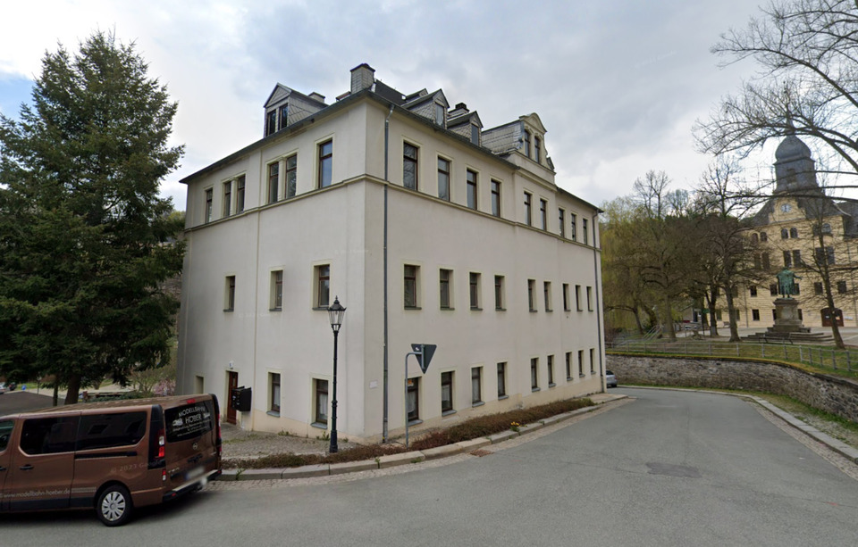 Thumbnail-358.01 Schöne 1 Zimmerwohnung Rathausplatz 6 09456 Annaberg-Buchholz