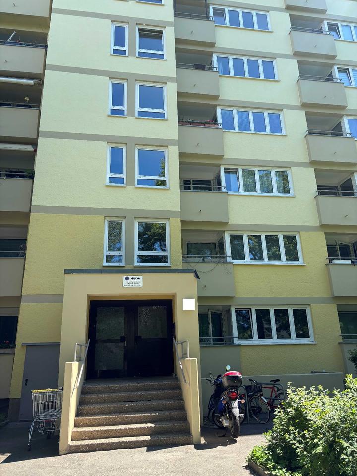 Thumbnail-Von Privat: Vermiete 1-Zimmerwohnung mit Balkon in Reinickendorf