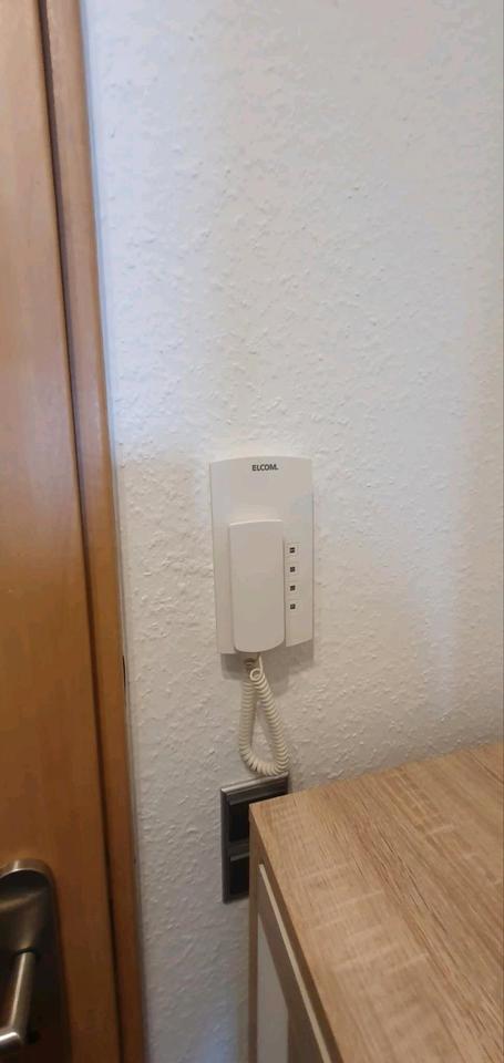 Thumbnail-2 Zimmer Wohnung vollst. renoviert & möbiliert