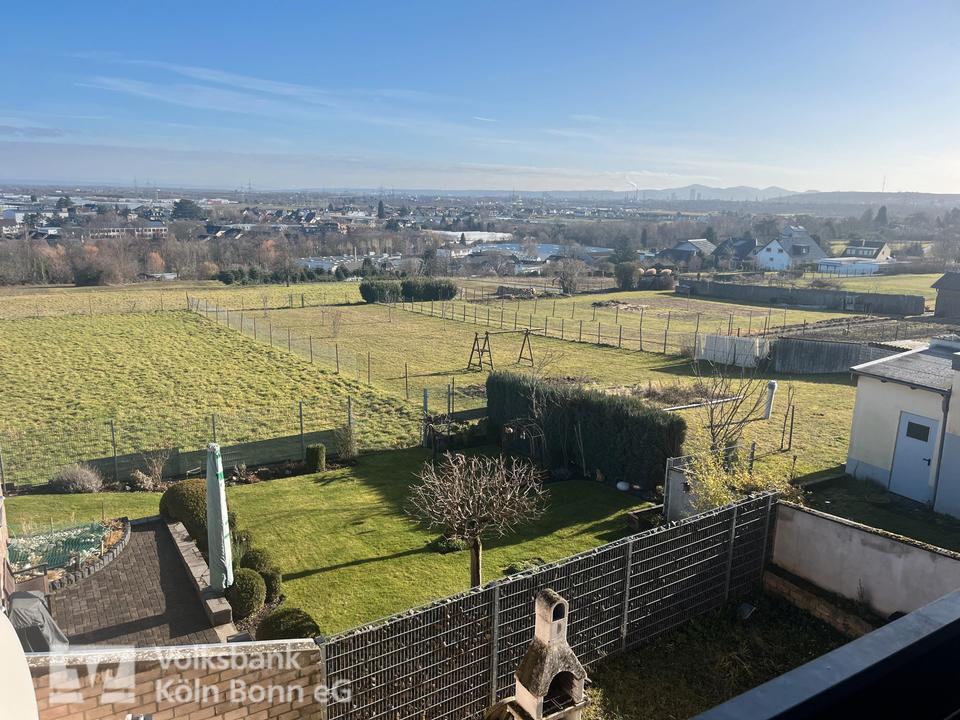 Thumbnail-Bornheim-Roisdorf: 3-Zimmerwohnung in ruhiger Lage mit herrlichem Ausblick