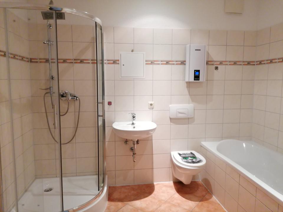 Thumbnail-3 Raum Zimmer Wohnung 2.OG Dusche+Wanne Balkon