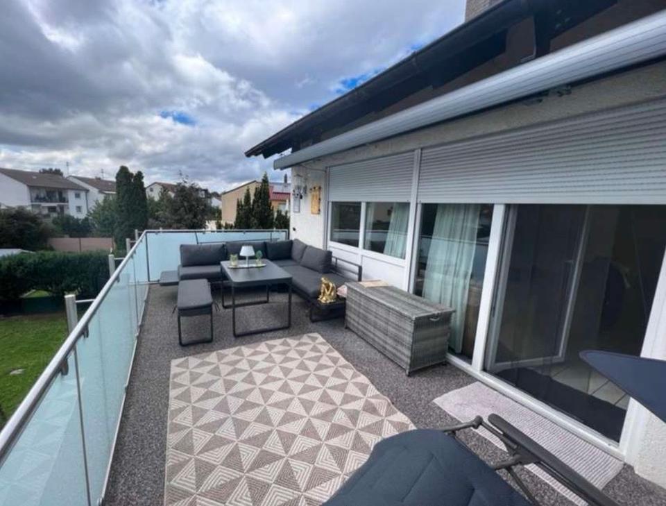 Thumbnail-Großzügige 5-Zimmer-Maisonette-Wohnung mit Balkon, Garage ..