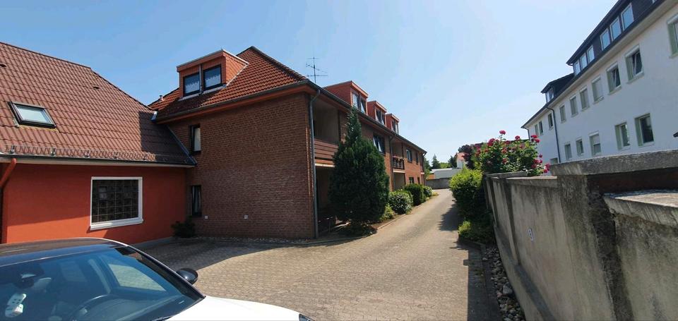 Thumbnail-Zu Vermieten 1 Zimmer-Wohnung Einbauküche Parkplatz