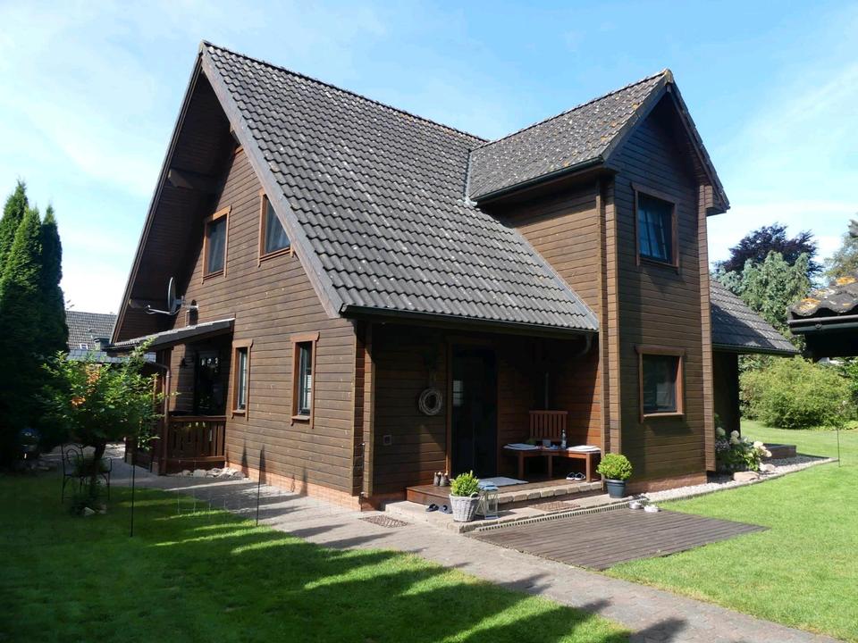 Thumbnail-Von Privat Zwei Häuser auf einem großen Grundstück *ANFRAGESTOP*