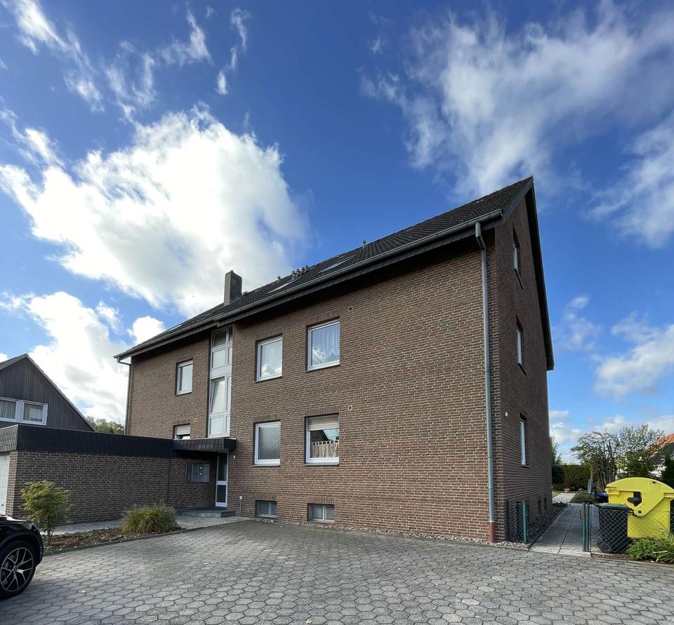 Thumbnail-3 Zimmer-Dachgeschosswohnung mit Sonnenbalkon