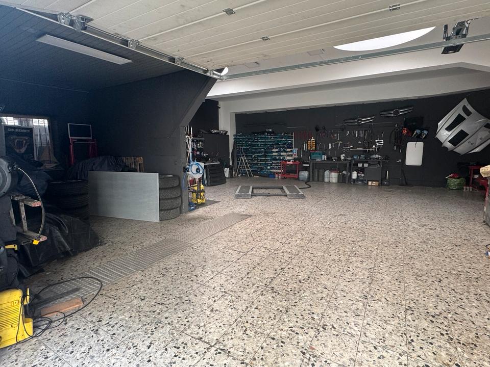 Thumbnail-Kfz Werkstatt zu Vermieten