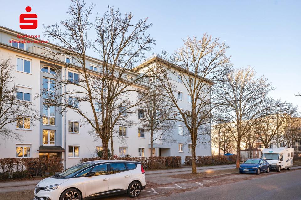 Thumbnail-Möblierte 1,5-Zimmer-Wohnung mit Tiefgaragenstellplatz - Erstbezug nach Modernisierung