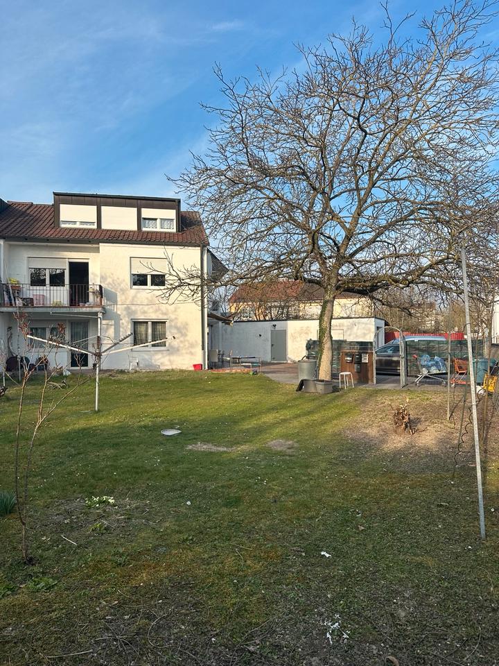Thumbnail-Doppelhaushälfte mit 3 Wohneinheiten