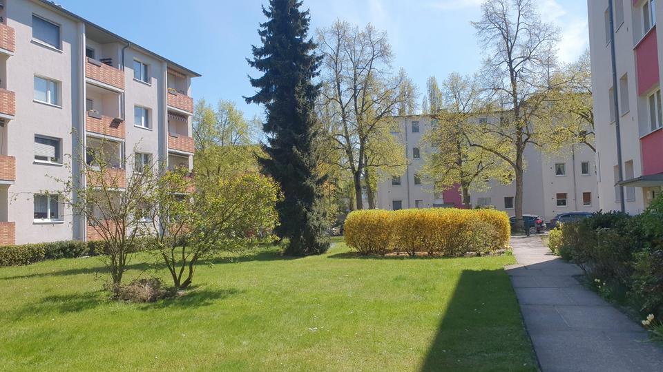Thumbnail-KEINE MAKLER ! 2 Zi Wohnung 12247 Steglitz privat verkaufen 1.OG