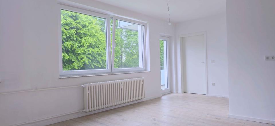 Thumbnail-2 Zimmer mit offener Küche