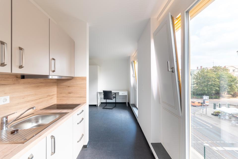 Thumbnail-Vollmöbliertes Mikroapartment mit Fußbodenheizung in zentraler Lage - WE14