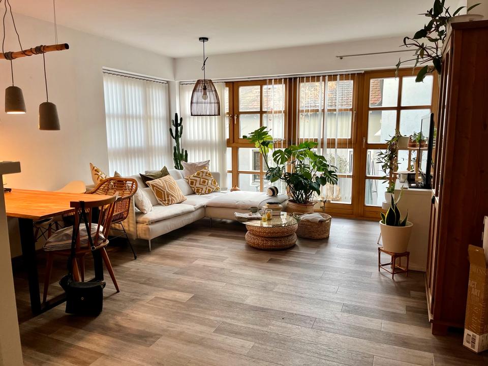 Thumbnail-Zweizimmerwohnung Nähe Stadtamhof zur ZWISCHENMIETE im Sommer