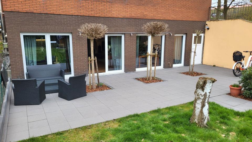 Thumbnail-Rund 107 m² Raumangebot + Terrasse mit Garten + Kamin