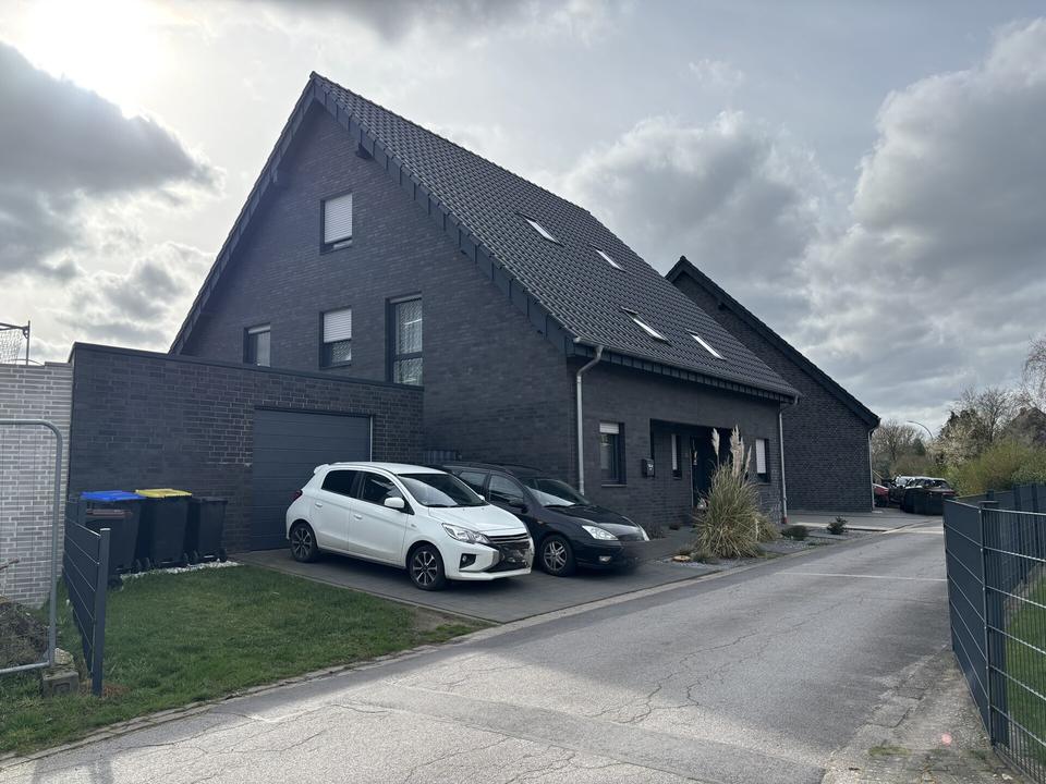 Thumbnail-Neubau, DHH mit Garten und Garage in Oeding