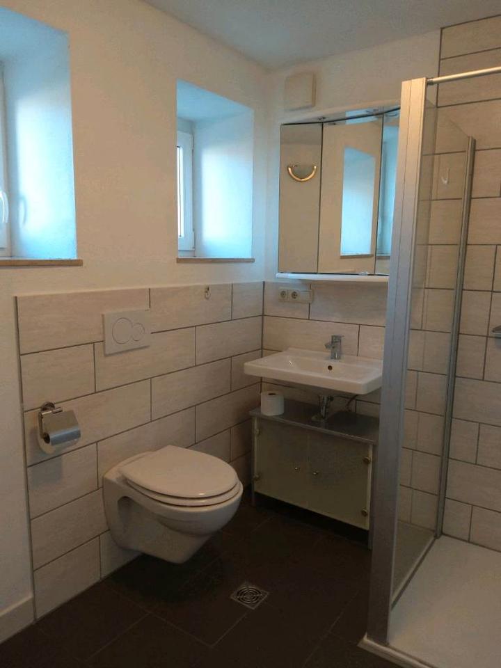 Thumbnail-Wohnung, Haushälfte, Reihenendhaus, Mietwohnung