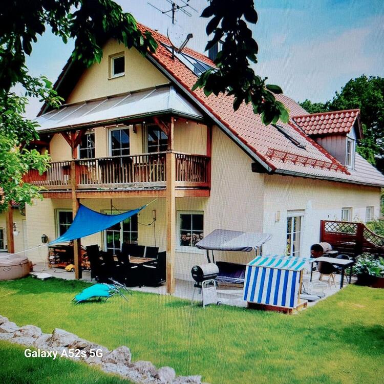 Thumbnail-Dachgeschoss WHG 150qm, Holzdecken