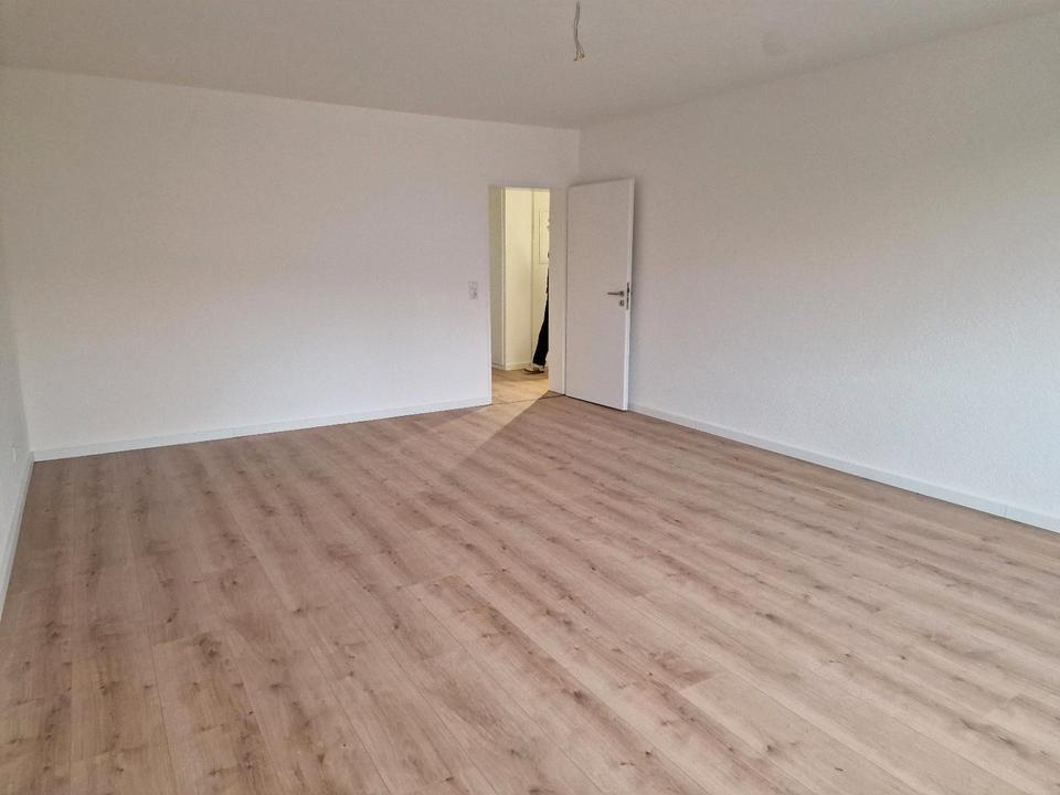 Thumbnail-Nur für Studenten. Sanierte 2ZKB neben der Uni!