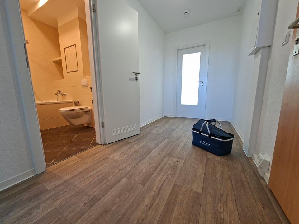 Thumbnail-3-Raumwohnung mit Süd-Balkon