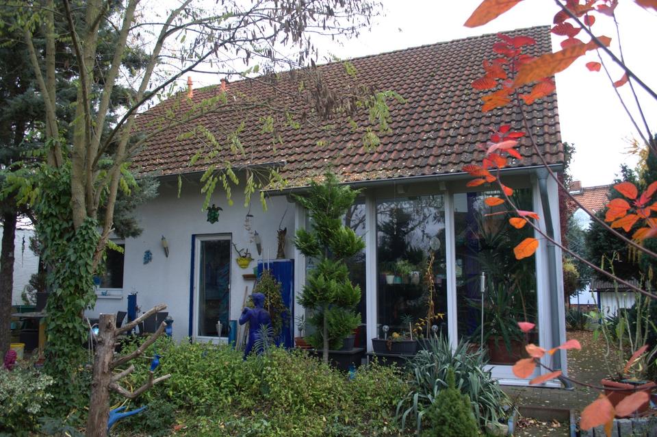 Thumbnail-Sehr schönes Einfamilienhaus mit Garten in StauchitzSachsen