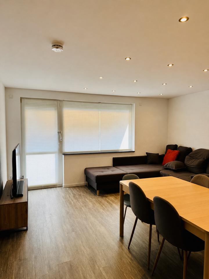 Thumbnail-Moderne kernsanierte ETW Balkon, Stellplatz & Keller