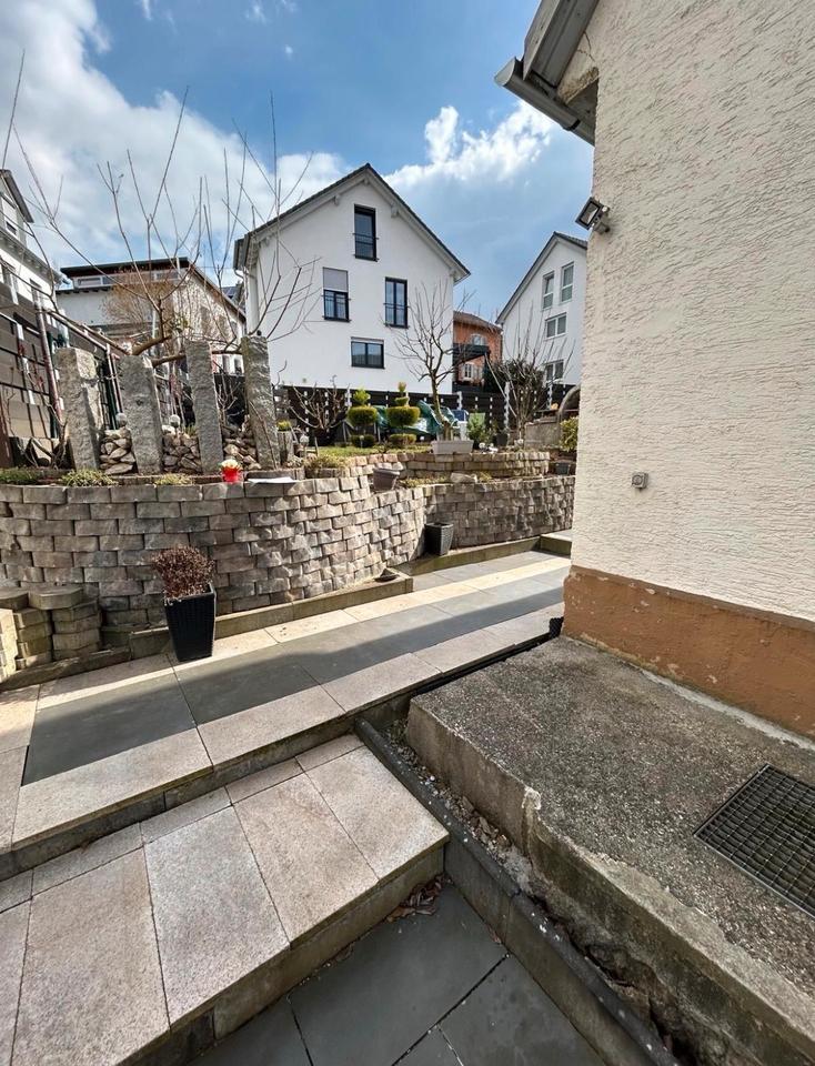 Thumbnail-Provisionsfrei: Charmantes Einfamilienhaus mit Garage in Aalen