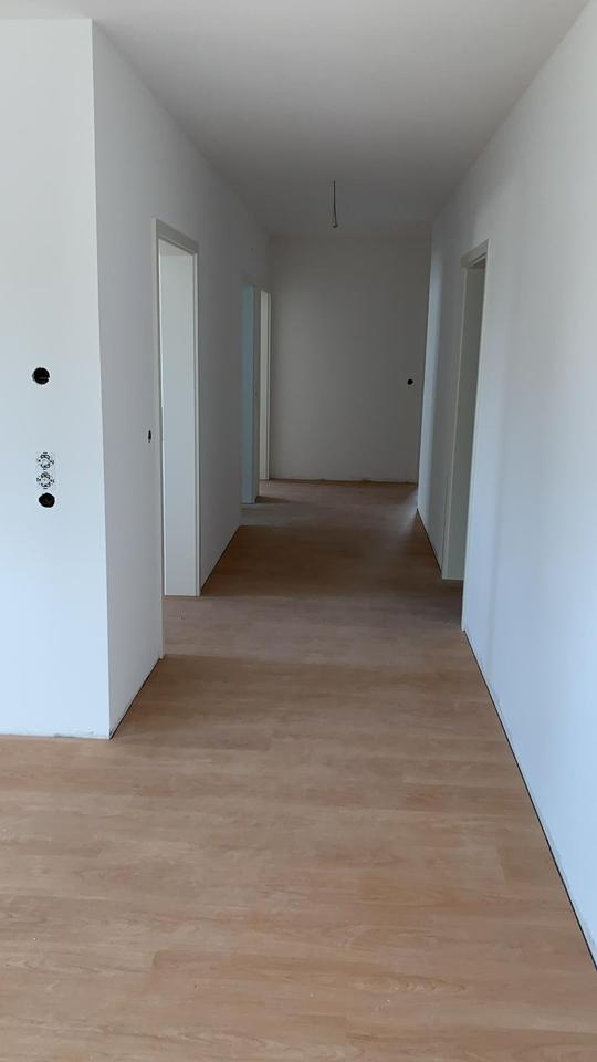 Thumbnail-Moderne 3-Zimmer-Wohnung mit separater Küche – ca. 93 m²