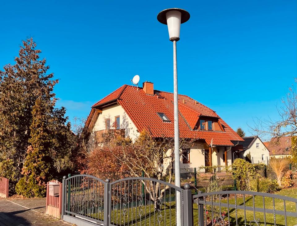 Thumbnail-Charmantes Einfamilienhaus mit Kamin und Garten