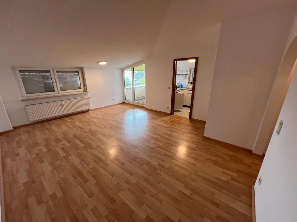 Thumbnail-Schöne 2 Zimmer Wohnung mit EBK in Plochingen ab 01.06.2025