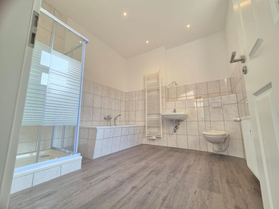 Thumbnail-Große 4-Zimmer-Wohnung in Perleberg, Erdgeschoss