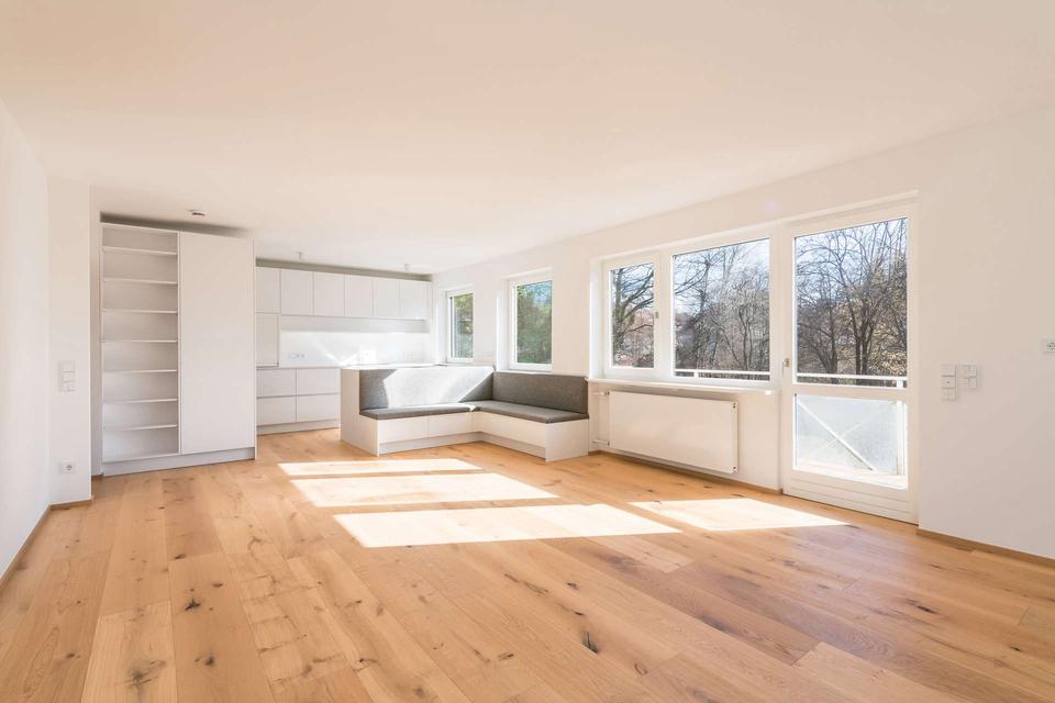 Thumbnail-Hochwertig modernisierte 3-Zimmer-Wohnung mit Südbalkon in ruhiger Spitzenlage